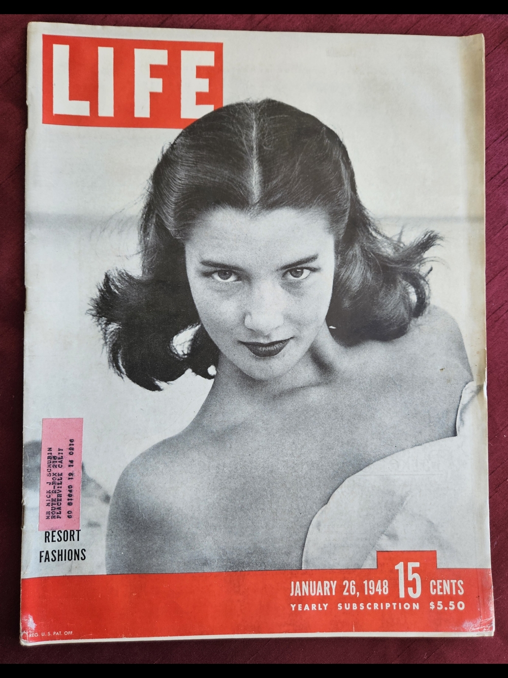 Magazine January 26, 1948 - Vintage Black & White Cover